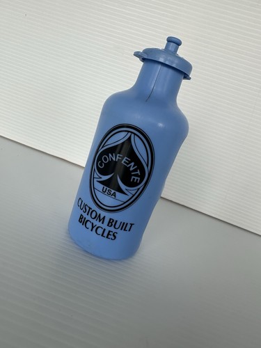 Bottiglia acqua vintage